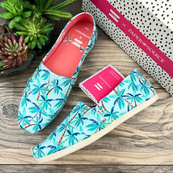 Toms Shoes - NIB Toms Alpargata Loafer Flats Soft Blue Paper Source Palm Trees Print 8